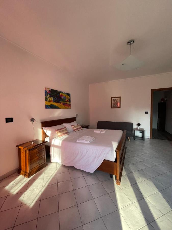 Al Laghetto La Morra B&B 외부 사진